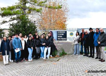 Il Lions Club San Salvo accanto agli studenti per dire “No” alla violenza sulle donne