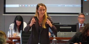 Il grattacielo non si farà, «Non siamo pronti». Il terreno ancora in vendita scontenta la minoranza