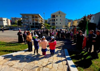 Vasto ricorda i caduti di Nassiriya insieme agli alunni della primaria “Peluzzo”