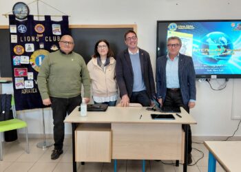 Imparare a riconoscere le insidie della Rete: Lions incontrano alunni di Cupello e Monteodorisio