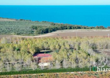 Resort sulla Via Verde, Aquilano: «Il consumo di suolo c’è, progetto presentato “alla chetichella”»