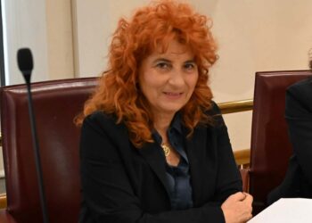 Farmaci oncologici, l’appello: «Non sia terreno di scontro politico»