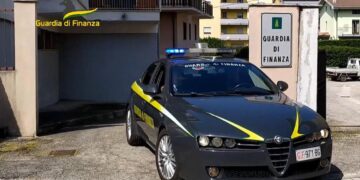 Operazione Tropical, altri due indagati. Gdf: «Dal carcere dirigevano lo spaccio»