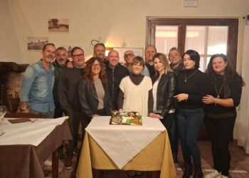 La 5ª A del “Palizzi” si ritrova a 30 anni da diploma: «Fantastici gli anni trascorsi insieme»