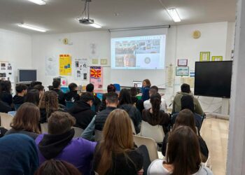Gli studenti incontrano il giudice Giuseppe Di Lello: «Lezione di legalità e responsabilità civile»