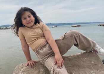 «Auguri, Alessandra! Ogni giorno ci fai vivere un’avventura meravigliosa»