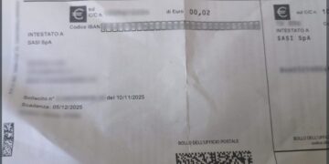 Bolletta da 2 centesimi al defunto. I parenti: «La commissione postale costa cento volte di più»