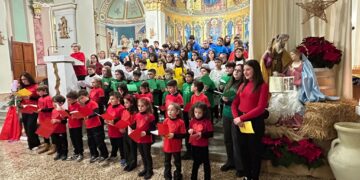 “I colori del Natale”: i canti natalizi dei bambini di Fara San Martino