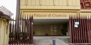 Casa nel bosco, la Corte riconosce i progressi, ma respinge la richiesta. Avvocati: «Cassazione? Non abbiamo deciso»