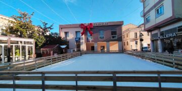 San Salvo, da oggi attiva la pista di ghiaccio in piazza Papa Giovanni XXIII