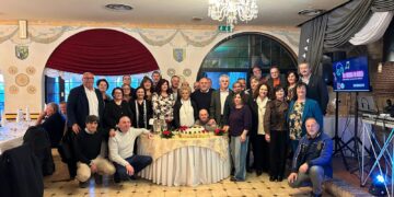 La classe ’65 di Scerni si ritrova: una serata di ricordi e sorrisi col maestro Pachioli