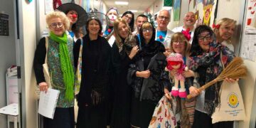 Le befane Ricoclaun portano allegria e doni ai pazienti dell’ospedale di Vasto