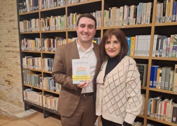 Tradizione e innovazione, il libro di Domenica Di Pasquale vince il Premio editoria abruzzese