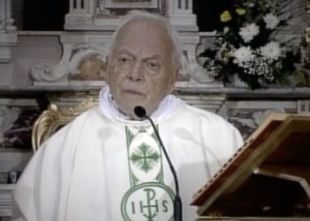 «Intitolare una strada a don Stellerino D’Anniballe e padre Angelo Del Fra»