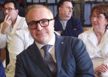 «Giovane da tanto tempo, quando la cura (innovativa) dell’équipe del dott. Fiore non guarda l’età ma la dignità»