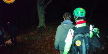 Bloccati dalla neve, quattro giovani escursionisti salvati dal Soccorso alpino e speleologico