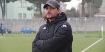 Piccioni saluta il San Salvo: «Orgoglioso di essere stato il vostro allenatore, grazie a tutti»