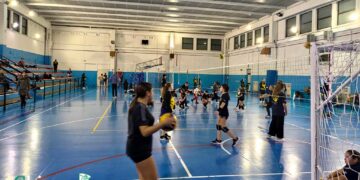 Taglio orario nell’uso della palestra: la Pallavolo San Salvo protesta, gli spazi sono insufficienti