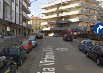 Furti a Vasto: parcheggia in centro e due ore dopo l’auto è sparita