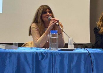 Federica Angeli a Vasto: «Con una penna e il senso civico si può contribuire a cambiare le cose»