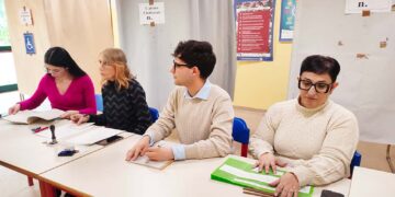 Referendum, sfida sul filo del rasoio. Instant poll: Sì 47-51, No 49-51%. Affluenza in Abruzzo al 59%