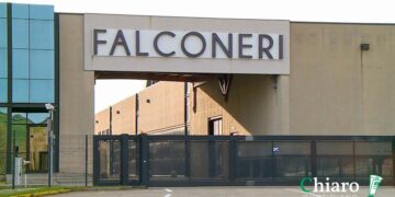 Falconeri cede un pezzo della fabbrica di Gissi: 79 dipendenti passeranno a una holding di Torino