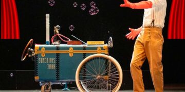 A Vasto arriva “Billy Bolla, il domatore di bolle”: «spettacolo che incanta, diverte e unisce»