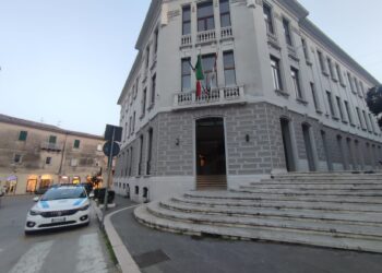 Concorso per assumere 4 vigili, all’orale si presentano in 25: idonei in 15
