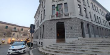 Concorso per assumere 4 vigili, all’orale si presentano in 25: idonei in 15