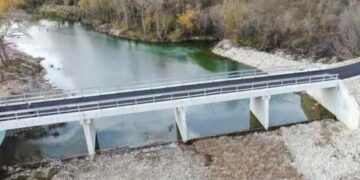 Terminato il nuovo ponte sul Sinello: collegherà Guilmi, Roccaspinalveti e Montazzoli. Apertura il 7