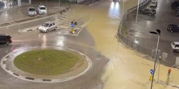 Allerta rossa per rischio idraulico, Comuni attivano il Coc. A Vasto domani scuole chiuse