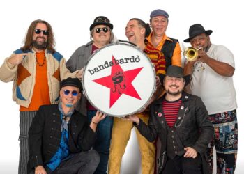 La Bandabardò a Lentella per il tour del 25° anniversario di “Se mi rilasso collasso”