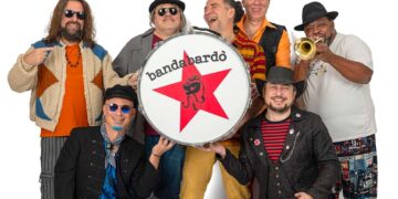 La Bandabardò a Lentella per il tour del 25° anniversario di “Se mi rilasso collasso”
