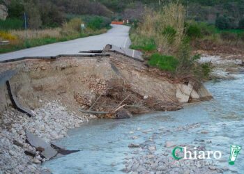 I lavori per riaprire la fondovalle Treste finiscono in polemica: «Merito della Regione»