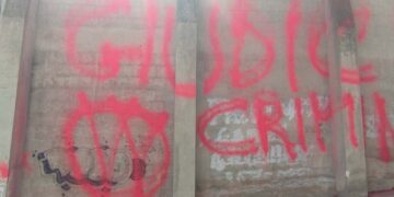 Mura imbrattate, Magnacca: «Indignata e profondamente preoccupata»