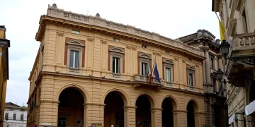 Al voto 60 Comuni abruzzesi, a Chieti sfida a sei. Urne aperte oggi e domani