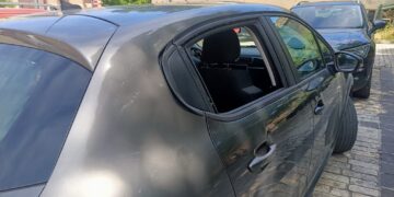 Topi d’auto nel centro di Vasto: finestrini sfondati in piazza Brigata Maiella