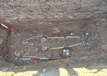 Necropoli a Punta Penna: le foto dei reperti. Soprintendenza: «Percorso museale a Palazzo d’Avalos»