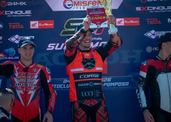 Vola Lorenzo Belardo: vittoria nella SM4 Fast e leadership agli Internazionali d’Italia Supermoto