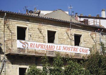 Popolazione dimezzata in 32 anni nell’Alto Vastese, il grido d’allarme Caritas contro l’immobilismo