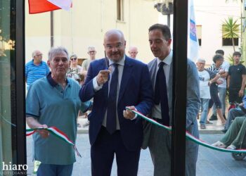 Un’altra stagione politica per Menna, aperta la sede di Casa Riformista «per costruire un’alternativa»