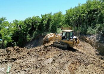 Riparata la Via Verde: colmata la voragine, «riapertura entro fine mese»