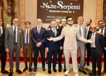 La Notte dei serpenti in prima serata su Rai 1. Elettra Lamborghini condurrà con Melozzi