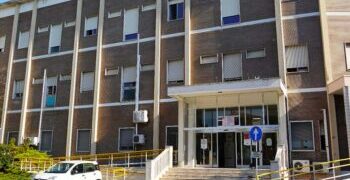 Ospedale di Lanciano, la Fp Cgil: «Carenza di Oss, a rischio l’organizzazione dei turni»