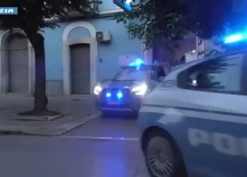 Auto rubate in Abruzzo, Molise e Puglia e chat criptate per sfuggire alle indagini: 4 arresti