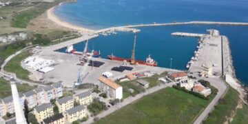 Renexia scarta Vasto e costruisce la fabbrica a Ortona, si infiamma il clima politico