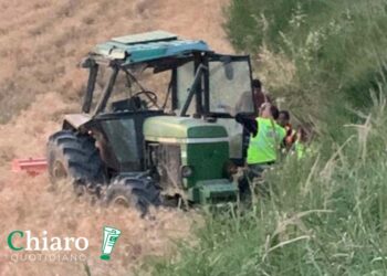Si ribalta con il trattore, agricoltore muore ad Atessa: disposta l’autopsia