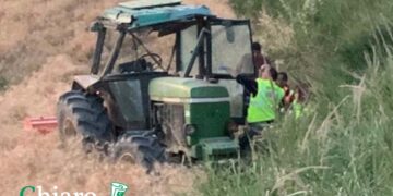 Si ribalta con il trattore, agricoltore muore ad Atessa: disposta l’autopsia