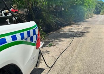 Nuovo incendio in contrada San Gregorio: spento da vigili del fuoco e protezione civile