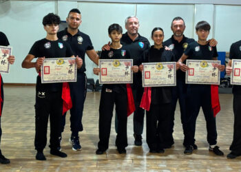 Esami di passaggio per la scuola di Kung Fu, sei cinture marroni e quattro nere per la scuola De Palma